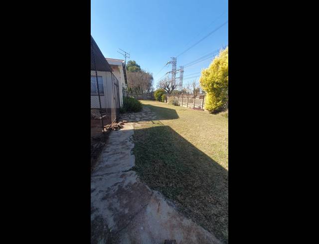 2 BEDROOM HOUSE FOR SALE IN WYCHWOOD